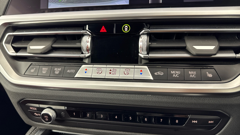 BMW 4 Series 420i xDrive M Sport 2dr Step Auto [Pro Pack] Petrol Coupe